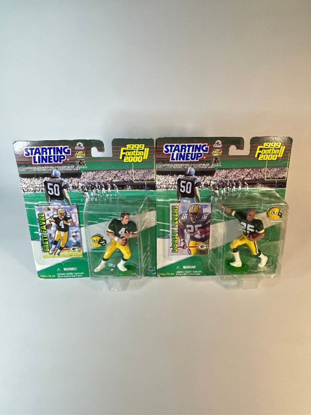 1999 Starting Lineup Brett Green Bay Packers Brett Favre and Dorsey Levens SET